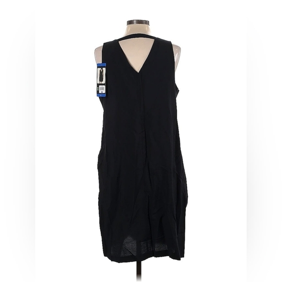 Banana Republic Black Sleeveless Shift Dress – L – NWT – $120 Retail - Picture 5 of 8